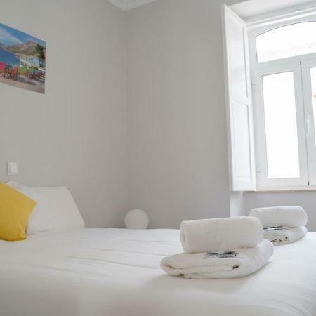 Funky Two Bedroom Saldanha Lisbon Exterior photo
